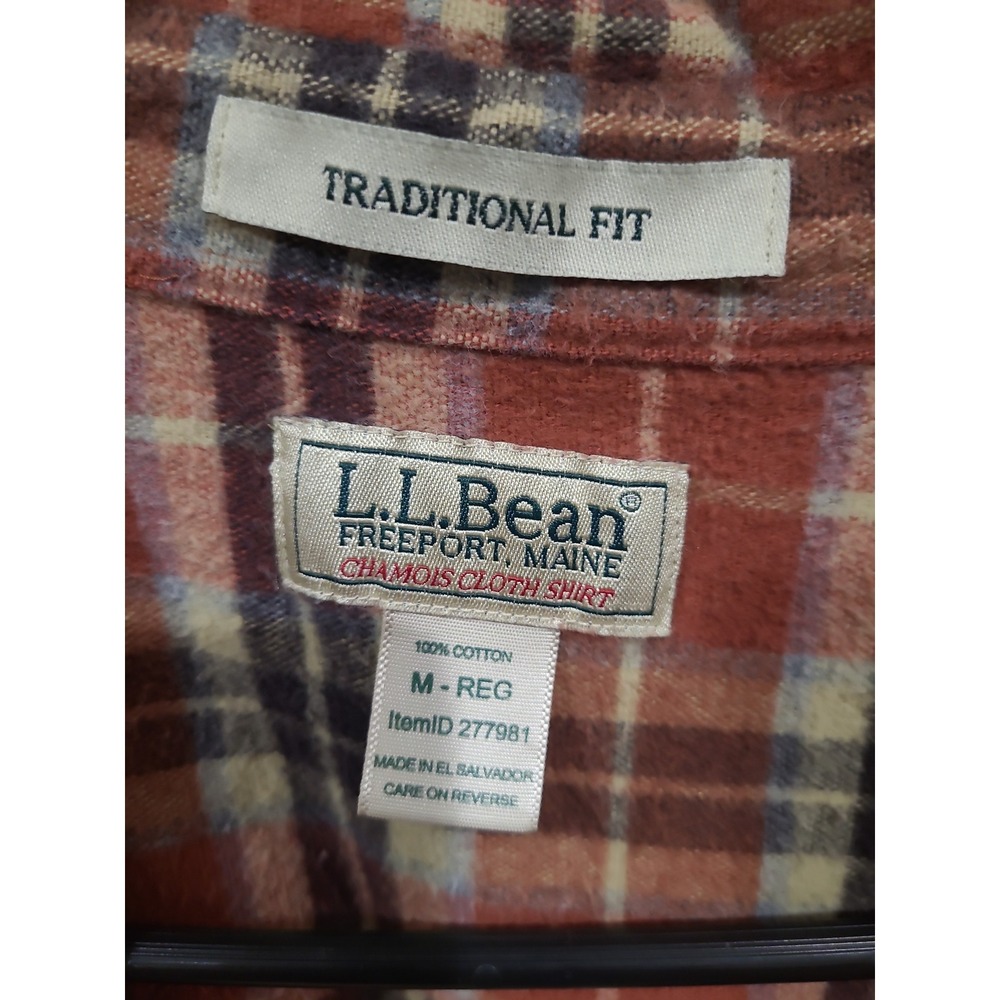 L.L. Bean Chamois Flannel button down Shirt Men SZ M Reg Traditional fit outdoor - Picture 2 of 10